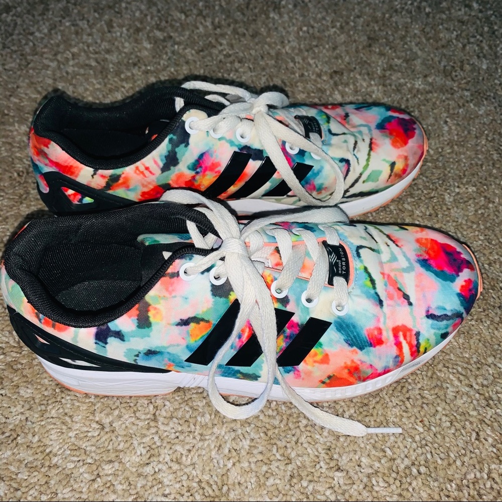 Women’s adidas torsion tie dye shoes size 8